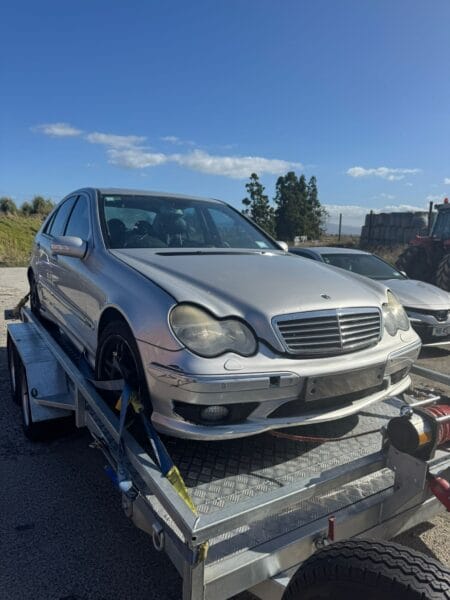 Car Wreckers Paeroa